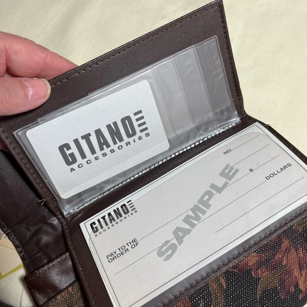 Gitano Fall Colors 90’s Floral Clutch-Matching Checkbook Cover, Snap in Key Ring
